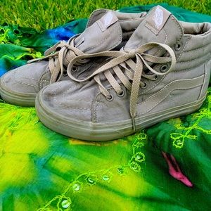 COPY - Gray high top vans